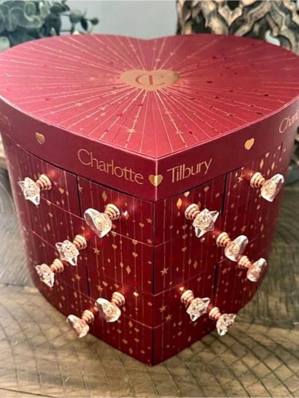 Charlotte Tilbury Charlotte's Magic Chest of Beauty Secrets Advent Calendar